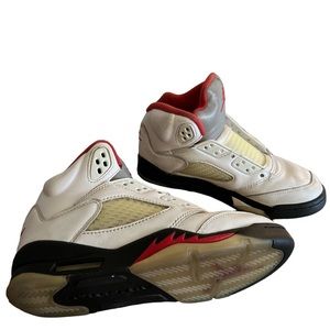 Air Jordan 5 Fire Red